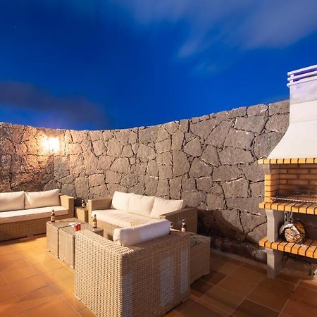 Villa Vista Rey - 6 Bedroom - Heated Pool - Amazing Views - Pool Table - Vista Lobos - Playa Blanca Playa Blanca (Lanzarote) Exterior foto