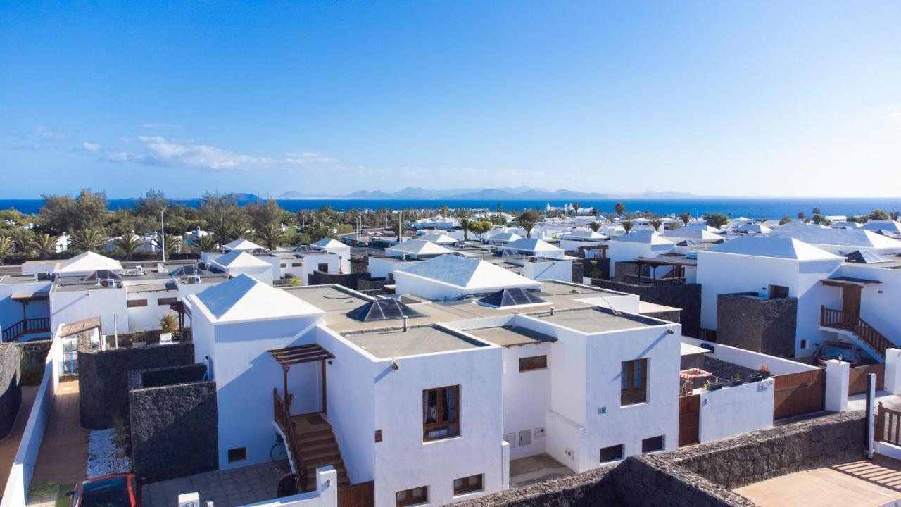 Villa Vista Rey - 6 Bedroom - Heated Pool - Amazing Views - Pool Table - Vista Lobos - Playa Blanca Playa Blanca (Lanzarote) Exterior foto